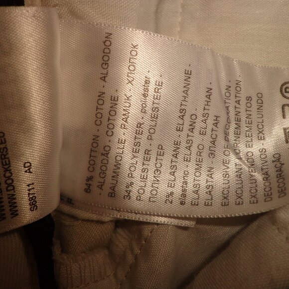 Men's Dockers Classic Fit Pants Khaki Tan W36 L32 Zip/Button Closure Pockets - Picture 8 of 11